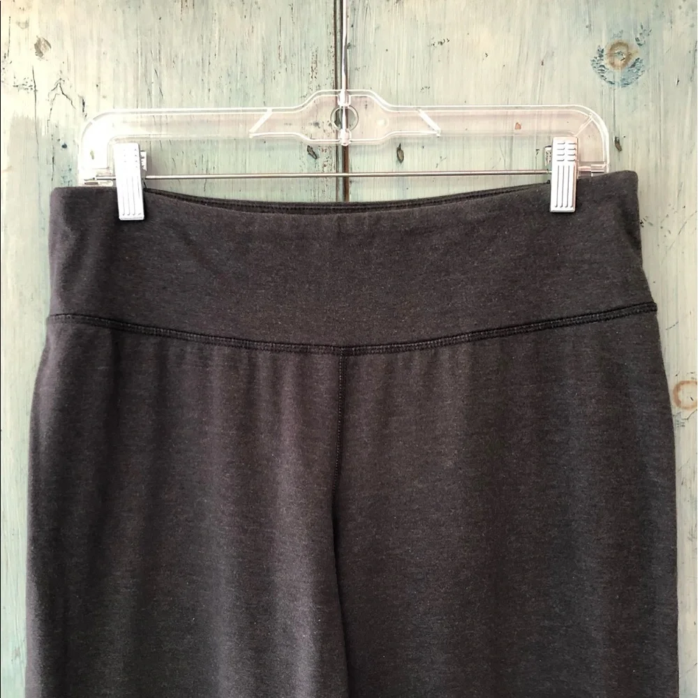 Champion relaxed fit charcoal gray athletic pants for working out/running around - Picture 7 of 7